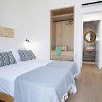 Armiriki-private Sea Access Villa