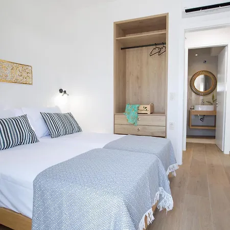 Armiriki-private Sea Access Vila